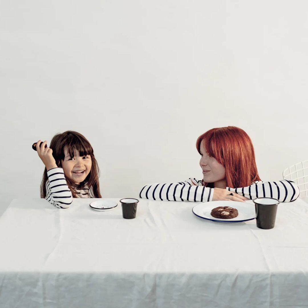 Mini-Tumbler: Weiß mit blauem Rand