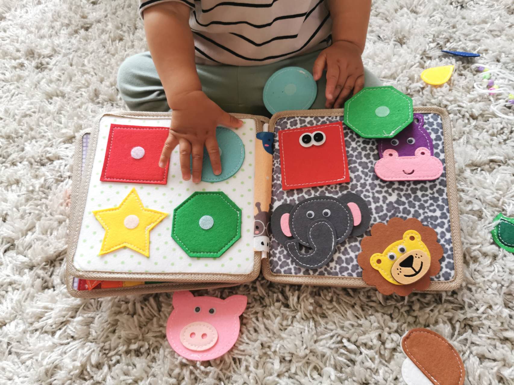 Montessori Beschäftigungsbuch Giraffe