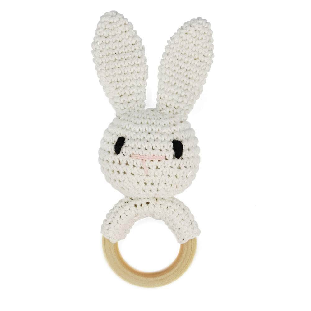 Annie & Charles® gehäkelte Baby Rassel: Hase