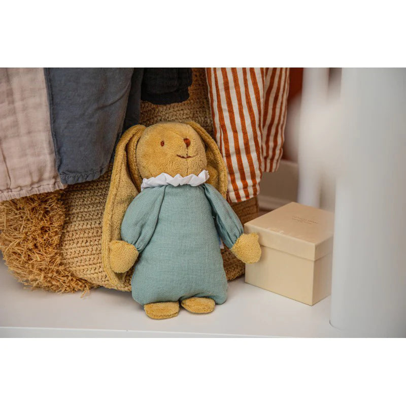 WEICHE SPIELUHR HASE CELADON GREEN